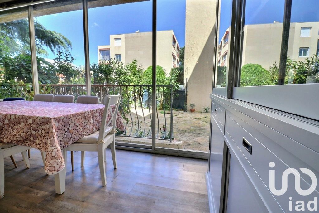 Achat appartement 1 pièce(s) Saint-Cyr-sur-Mer