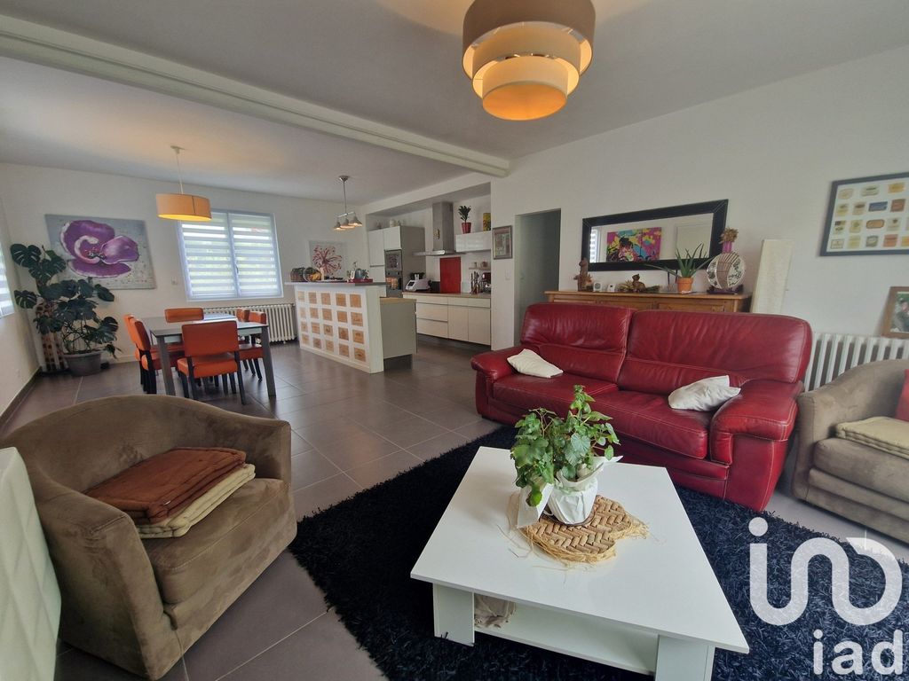 Achat maison à vendre 7 chambres 212 m² - Blanquefort