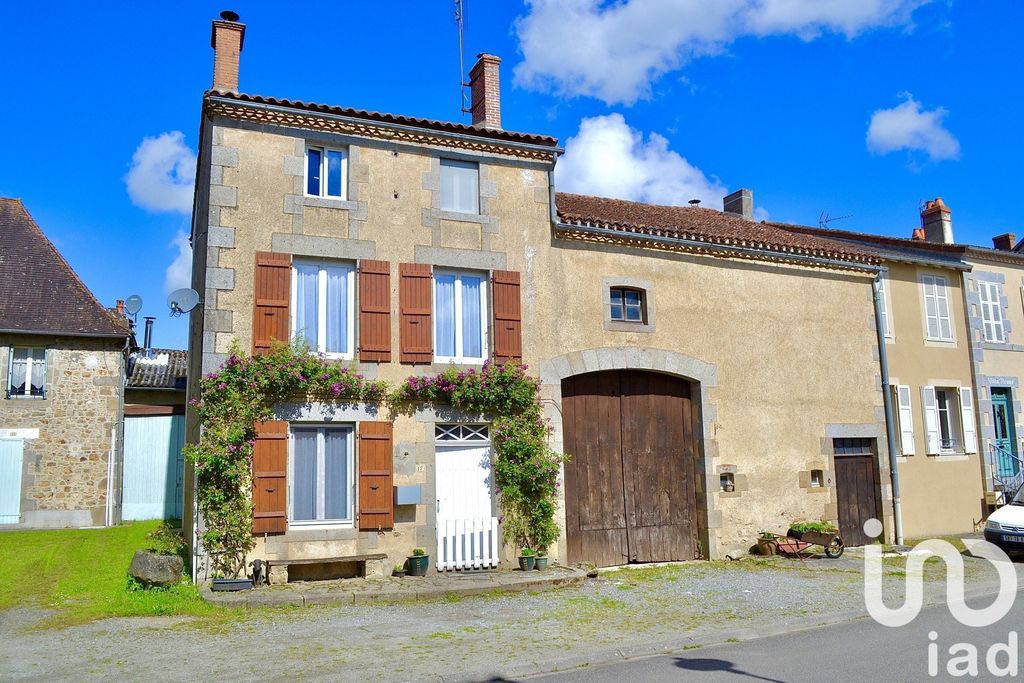 Achat maison à vendre 3 chambres 155 m² - Bussière-Poitevine