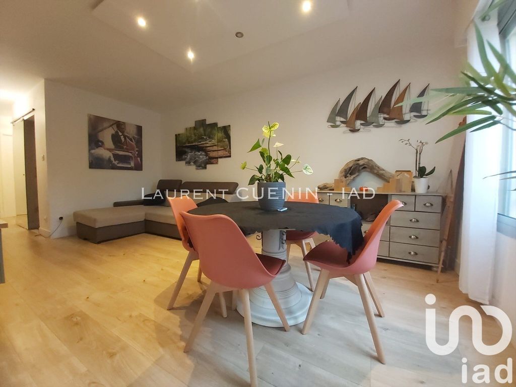 Achat appartement à vendre 3 pièces 51 m² - Saint-Mandrier-sur-Mer