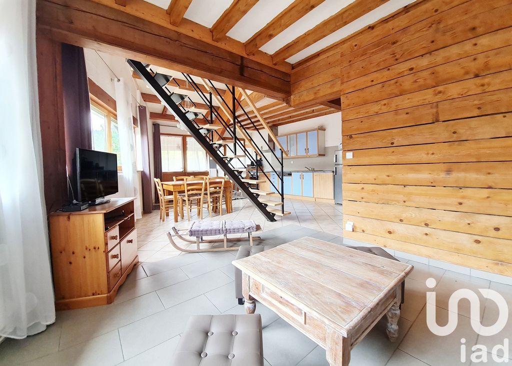 Achat maison à vendre 2 chambres 80 m² - Le Poizat-Lalleyriat