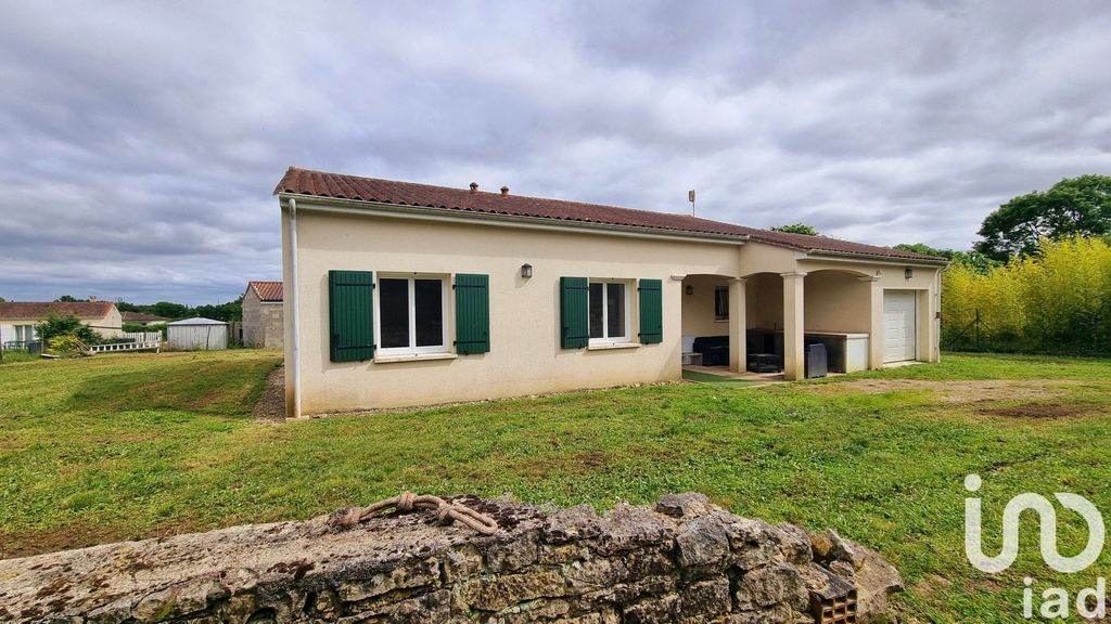 Achat maison à vendre 3 chambres 104 m² - Échallat