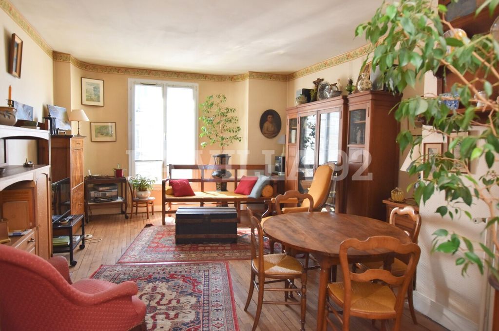 Achat appartement à vendre 3 pièces 75 m² - Courbevoie