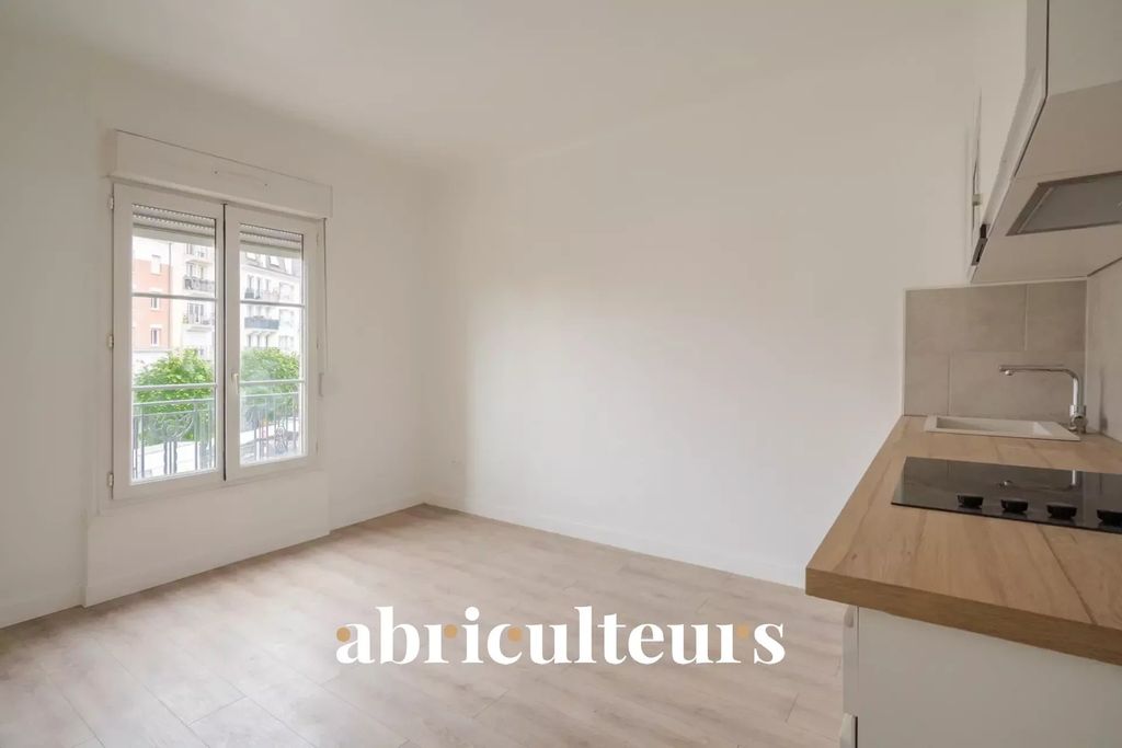 Achat appartement à vendre 2 pièces 27 m² - Romainville