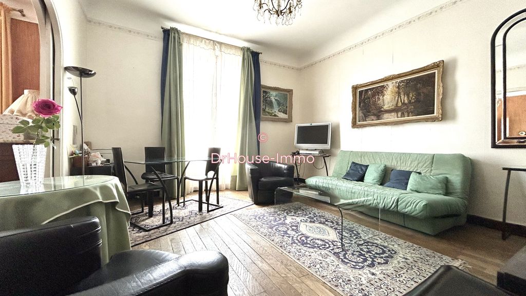 Achat appartement à vendre 5 pièces 133 m² - Toulon