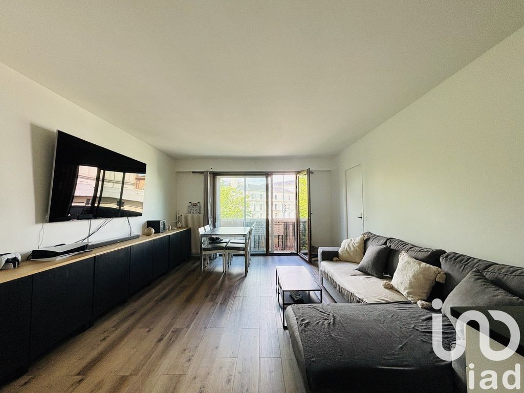 Achat appartement à vendre 3 pièces 63 m² - Marnes-la-Coquette