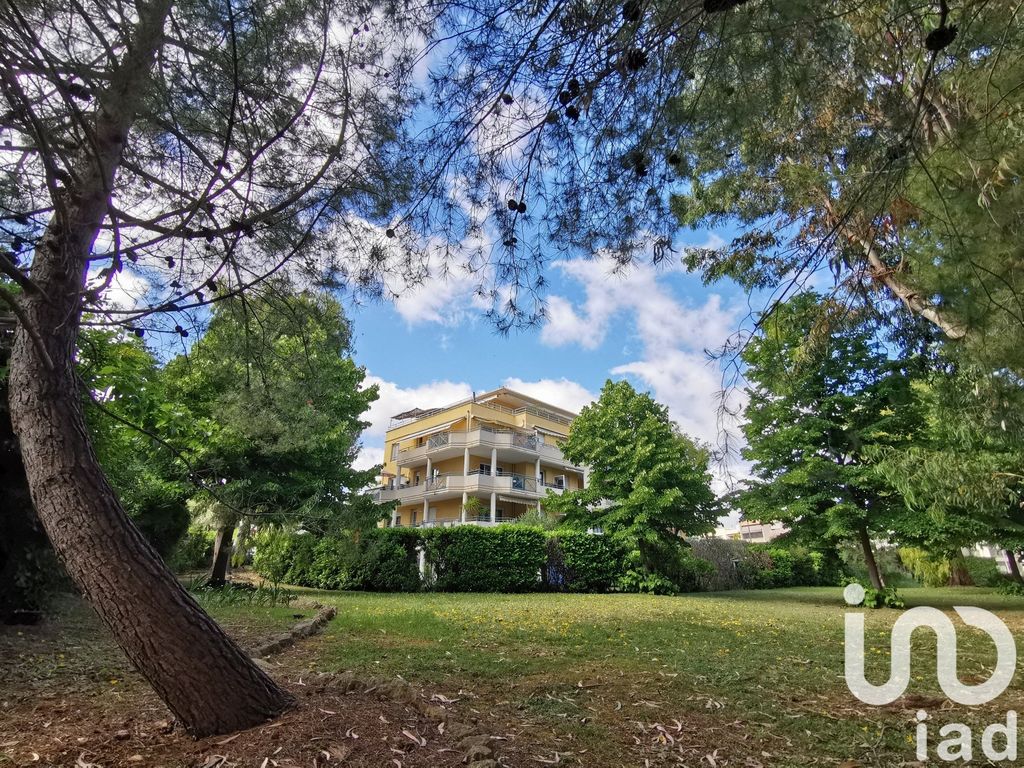 Achat appartement à vendre 3 pièces 66 m² - Antibes