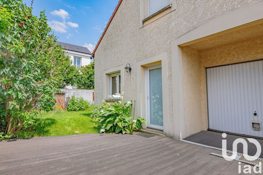 Achat maison à vendre 4 chambres 98 m² - Chevilly-Larue