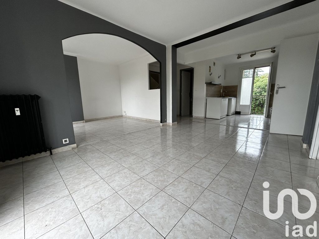 Achat appartement à vendre 3 pièces 69 m² - Nîmes