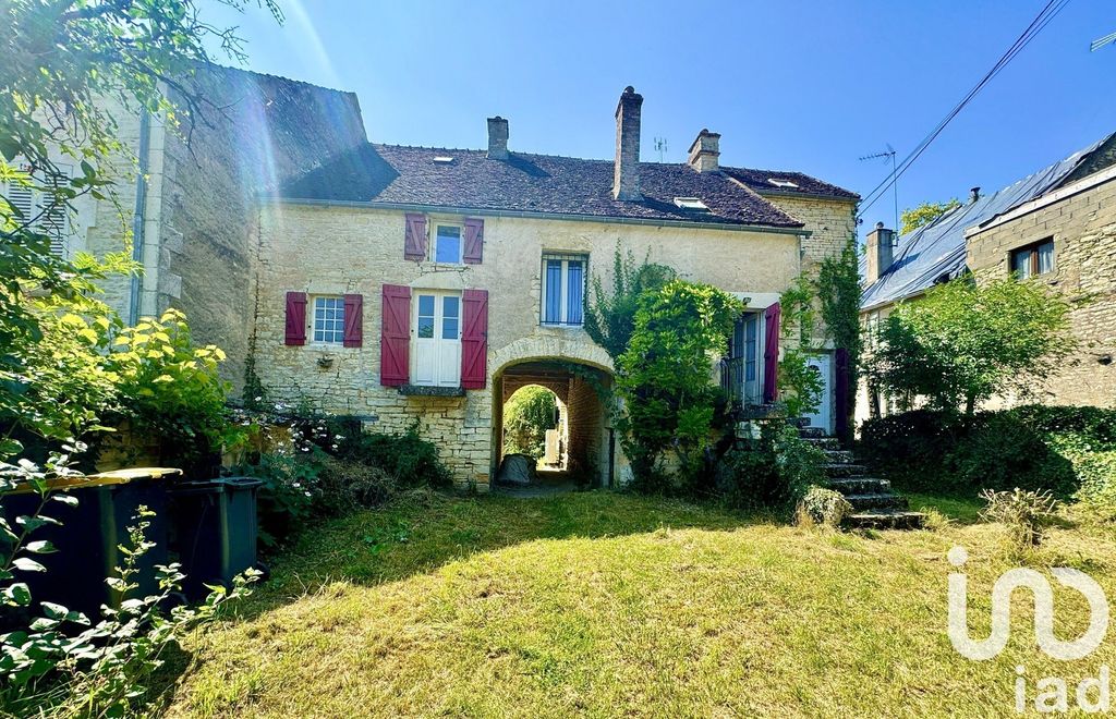 Achat maison à vendre 5 chambres 163 m² - Vermenton