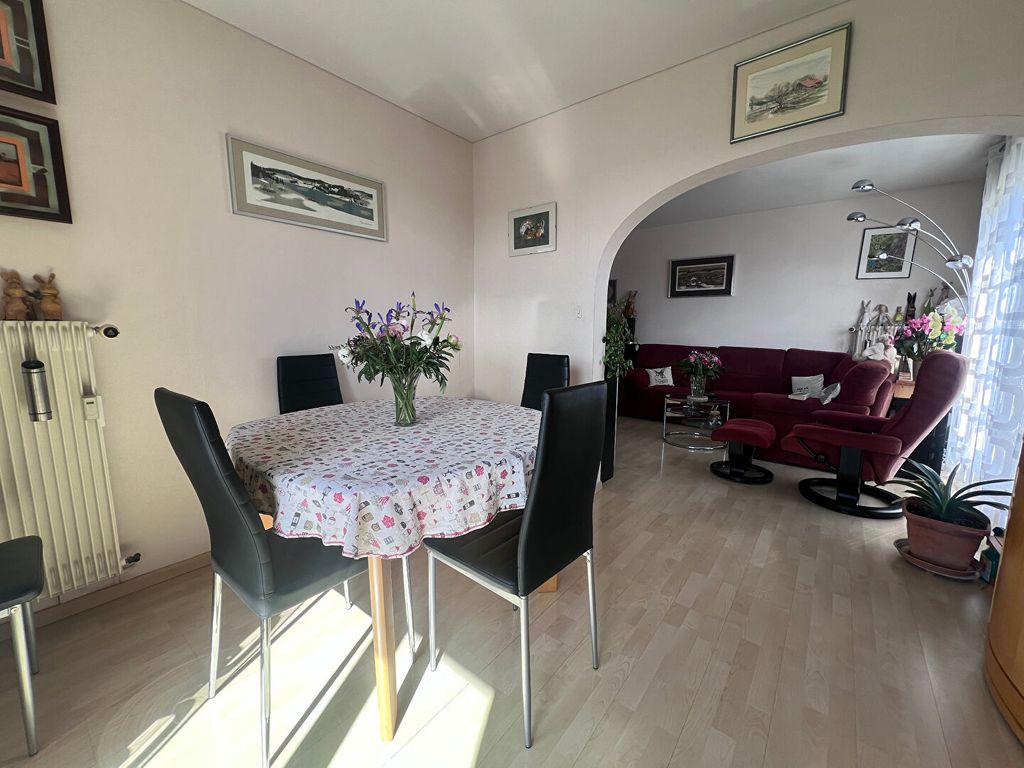 Achat appartement à vendre 5 pièces 90 m² - Besançon