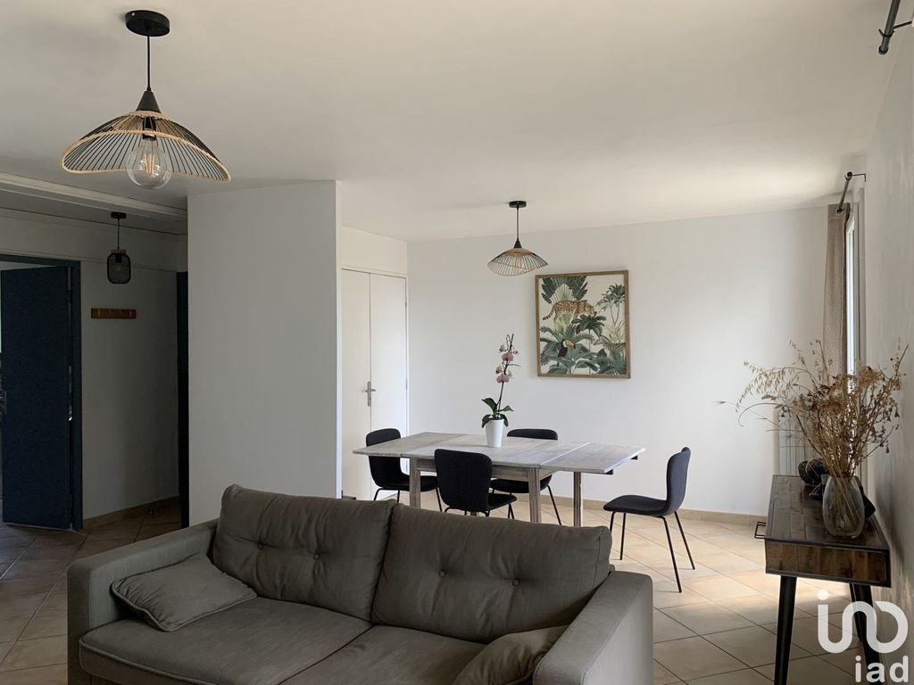 Achat appartement à vendre 3 pièces 72 m² - Salon-de-Provence