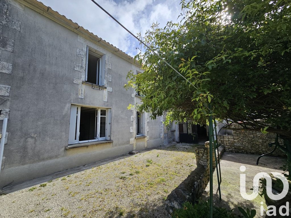 Achat maison à vendre 2 chambres 85 m² - Auge-Saint-Médard