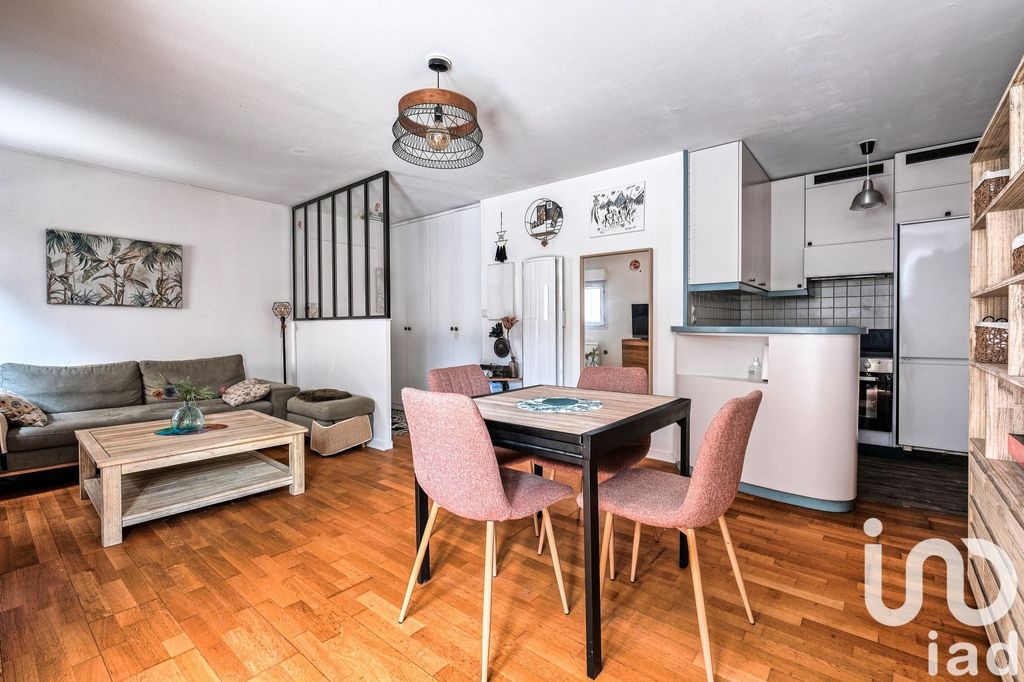 Achat appartement à vendre 2 pièces 45 m² - Émerainville