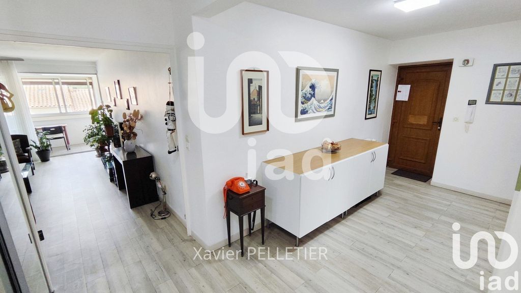 Achat appartement à vendre 3 pièces 72 m² - Sète