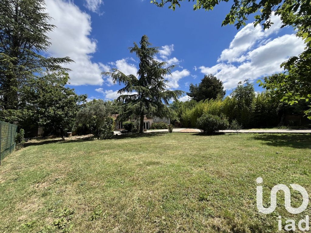 Achat maison à vendre 4 chambres 165 m² - Aix-en-Provence