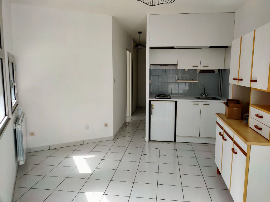 Achat appartement à vendre 2 pièces 26 m² - Balaruc-les-Bains