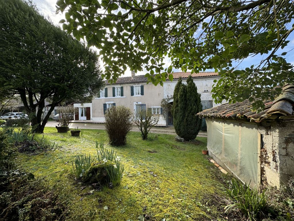 Achat maison à vendre 3 chambres 156 m² - Barret