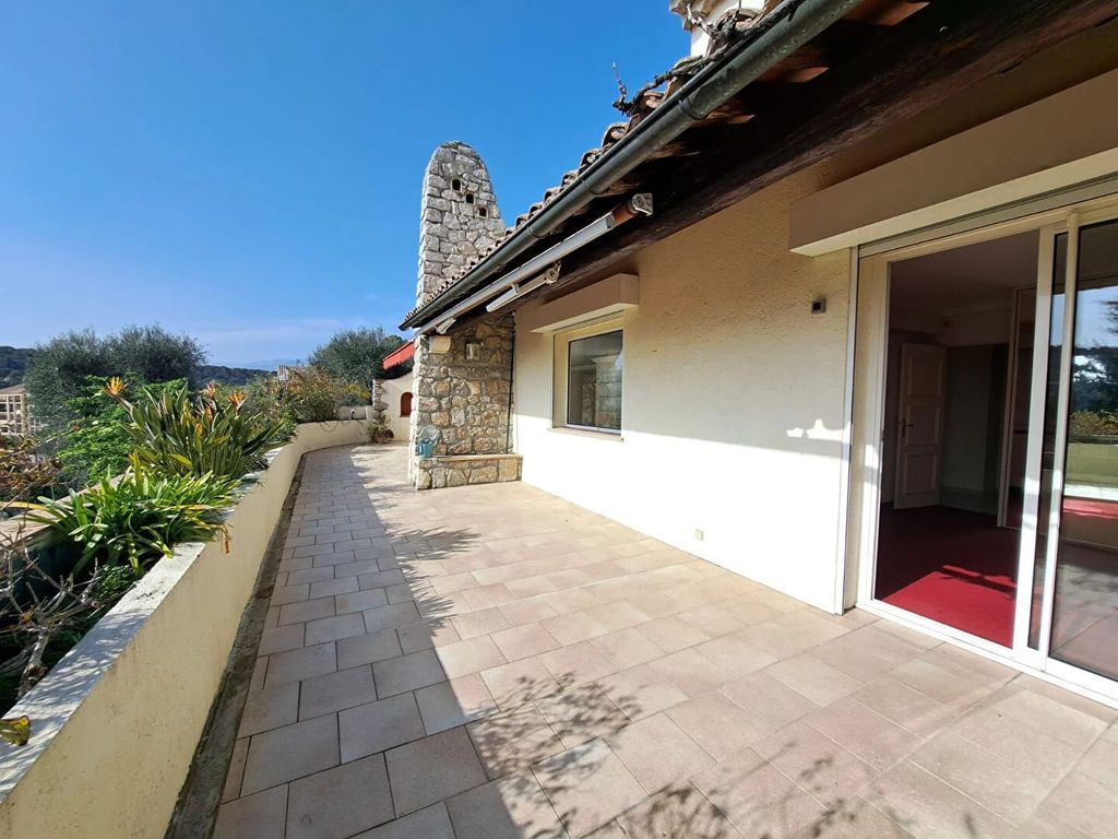 Achat maison à vendre 3 chambres 163 m² - Mougins