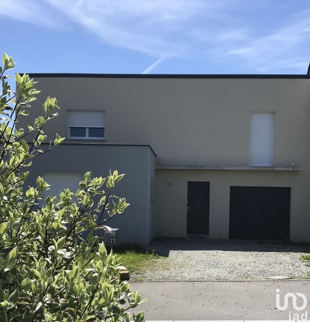 Achat maison à vendre 5 chambres 138 m² - Servon-sur-Vilaine