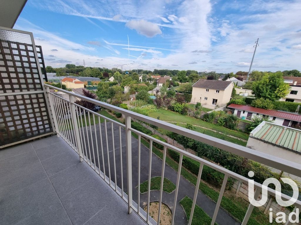 Achat appartement à vendre 4 pièces 66 m² - Tinqueux