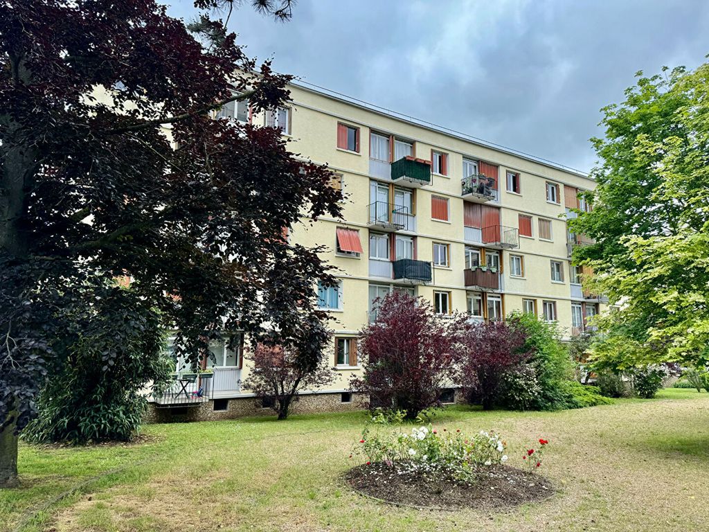 Achat appartement à vendre 4 pièces 66 m² - Poissy