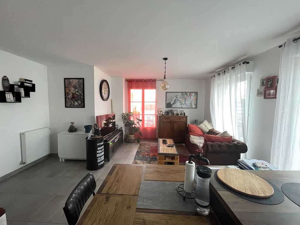 Achat appartement à vendre 3 pièces 63 m² - Serris