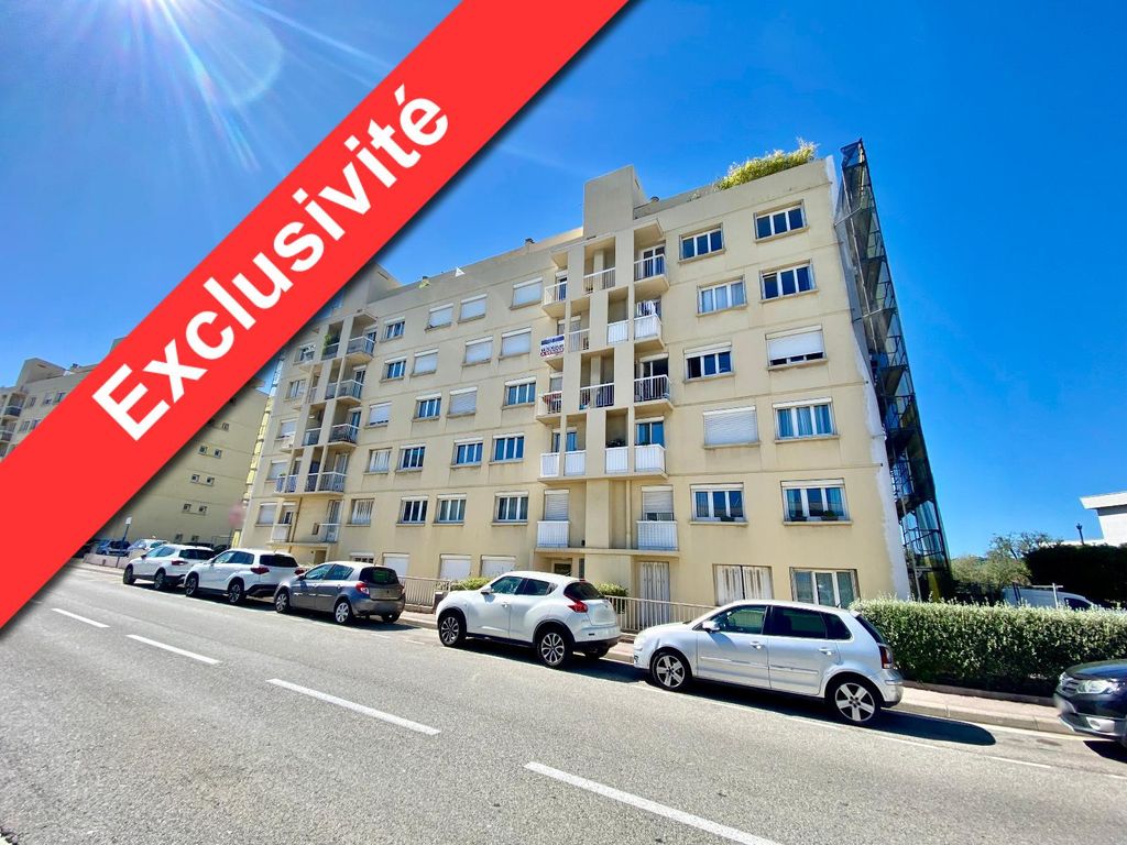 Achat appartement à vendre 5 pièces 85 m² - Nice