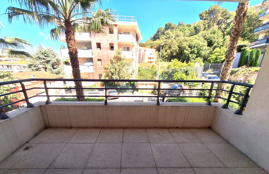 Achat appartement à vendre 2 pièces 44 m² - Nice