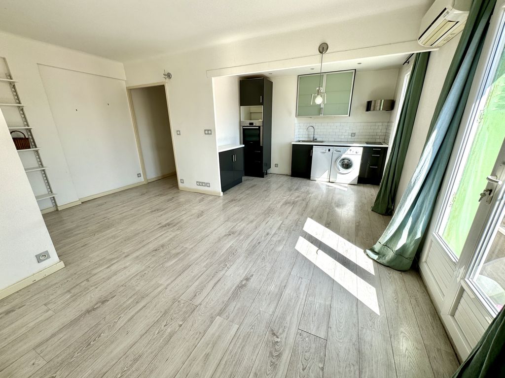 Achat appartement à vendre 2 pièces 40 m² - Marseille 5ème arrondissement