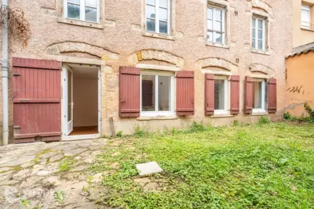 Achat appartement à vendre 4 pièces 65 m² - Villefranche-sur-Saône