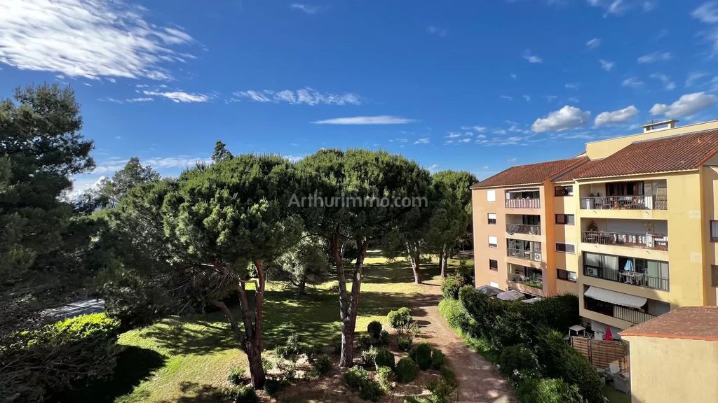 Achat appartement 4 pièce(s) Fréjus