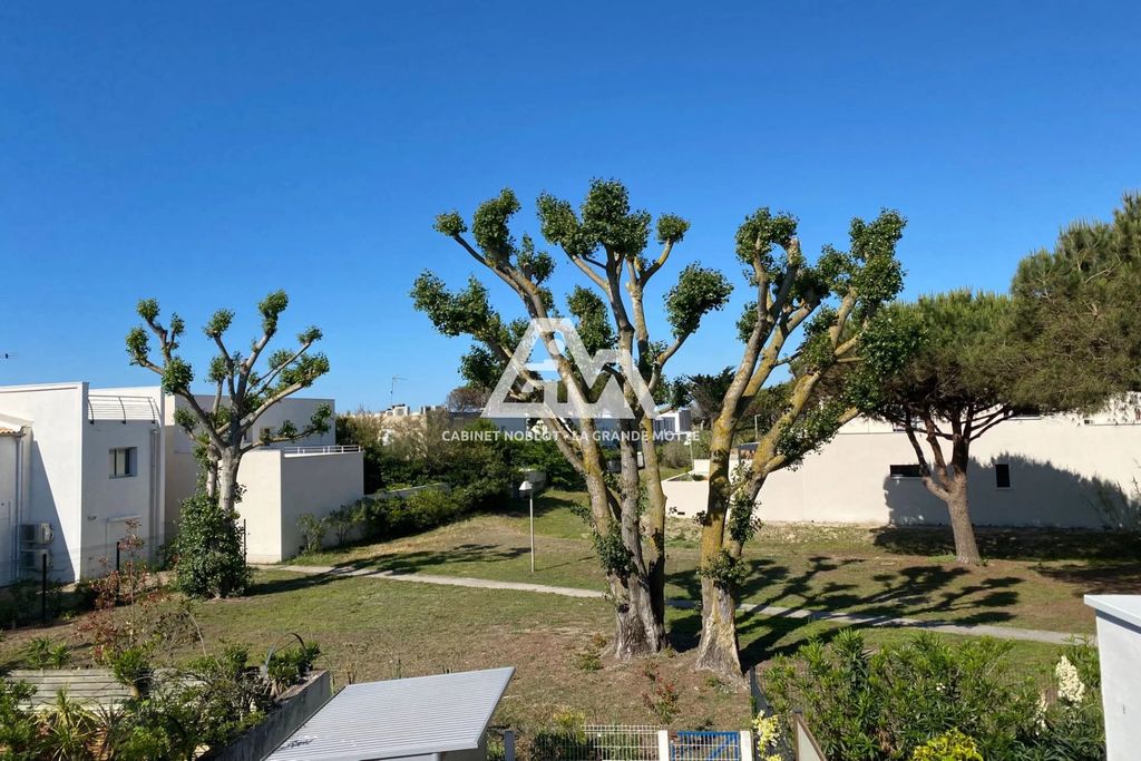 Achat appartement à vendre 2 pièces 52 m² - La Grande-Motte