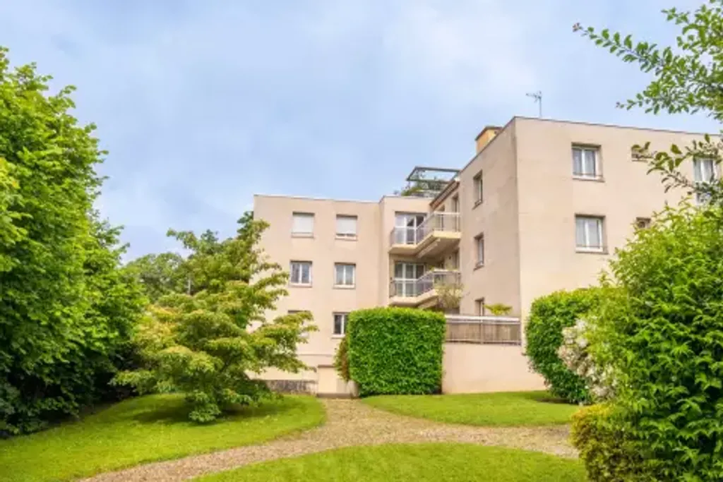 Achat appartement à vendre 5 pièces 116 m² - Montmorency