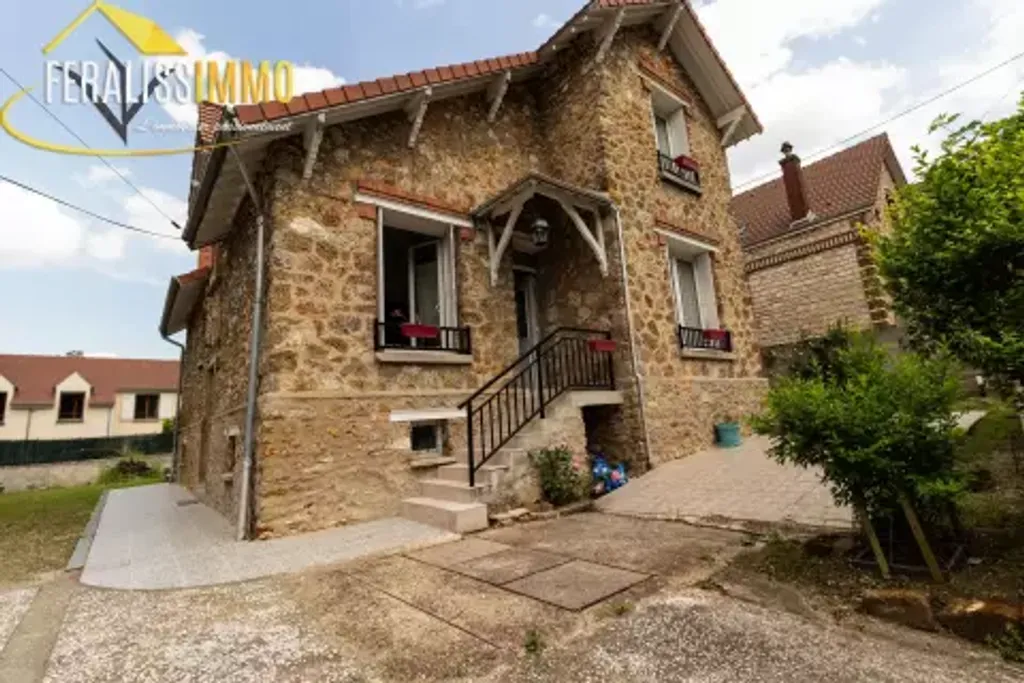 Achat maison à vendre 5 chambres 184 m² - Saint-Ouen-l'Aumône