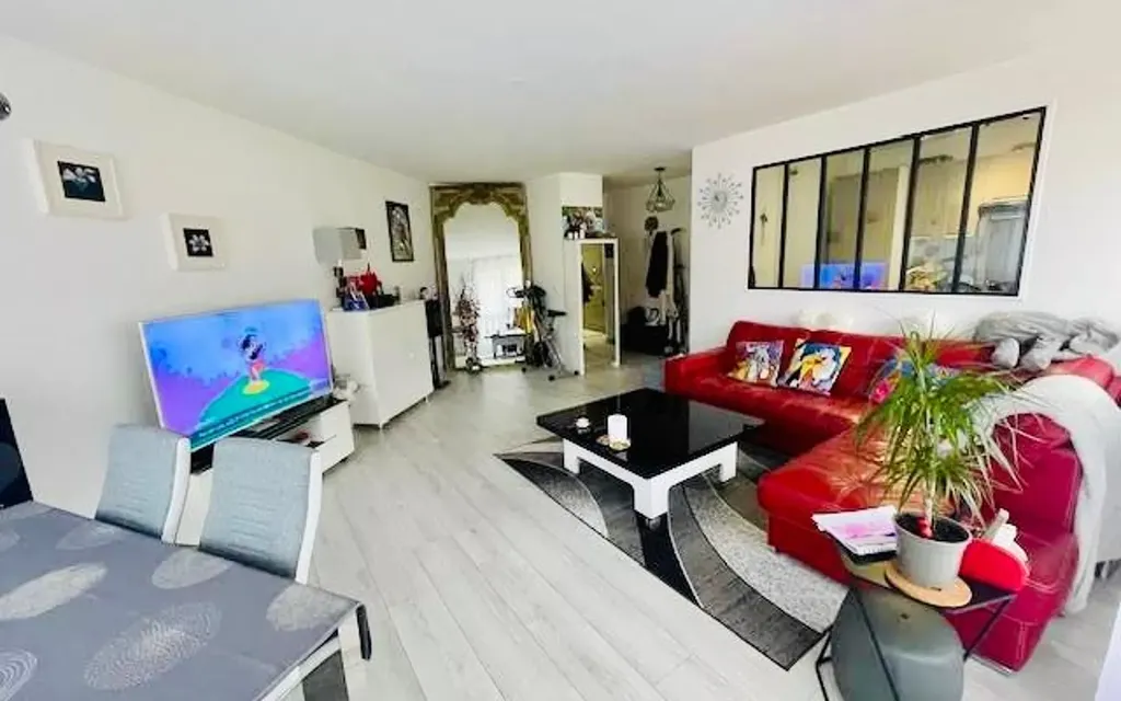 Achat appartement à vendre 2 pièces 56 m² - Les Lilas