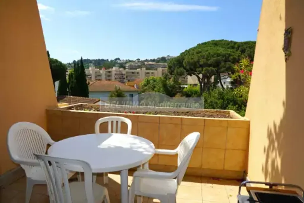 Achat studio à vendre 29 m² - Cavalaire-sur-Mer