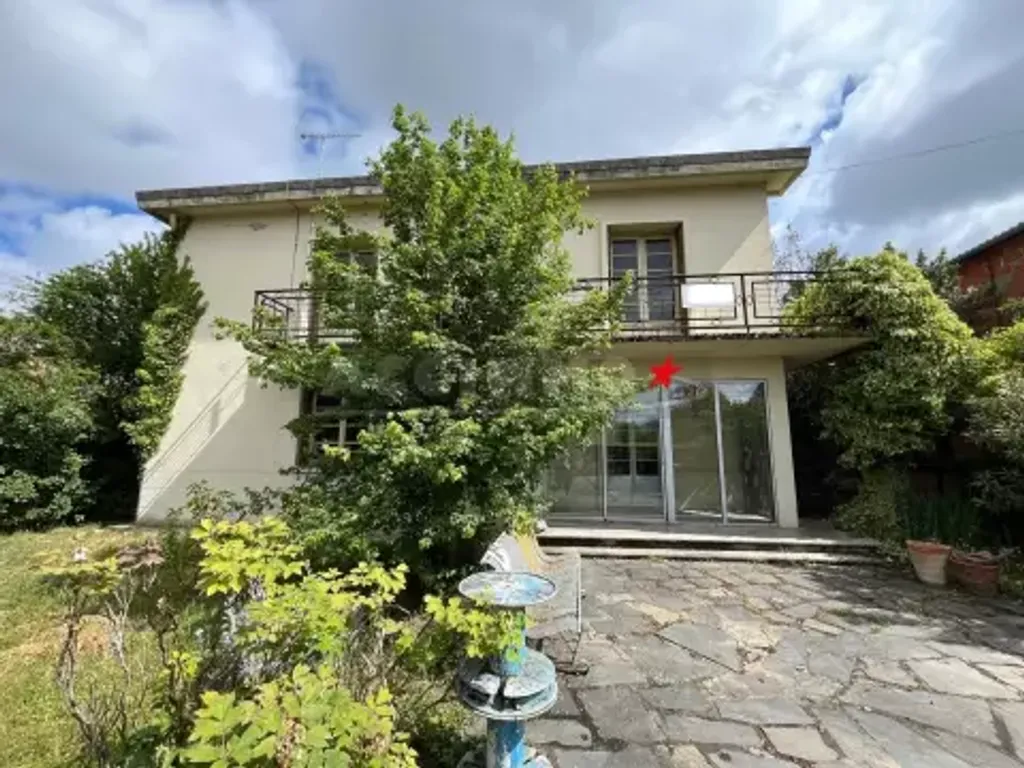 Achat maison à vendre 4 chambres 142 m² - Villeneuve-lès-Lavaur