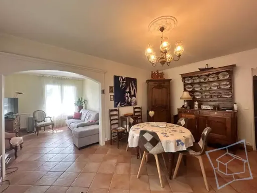 Achat appartement à vendre 4 pièces 80 m² - Magny-les-Hameaux