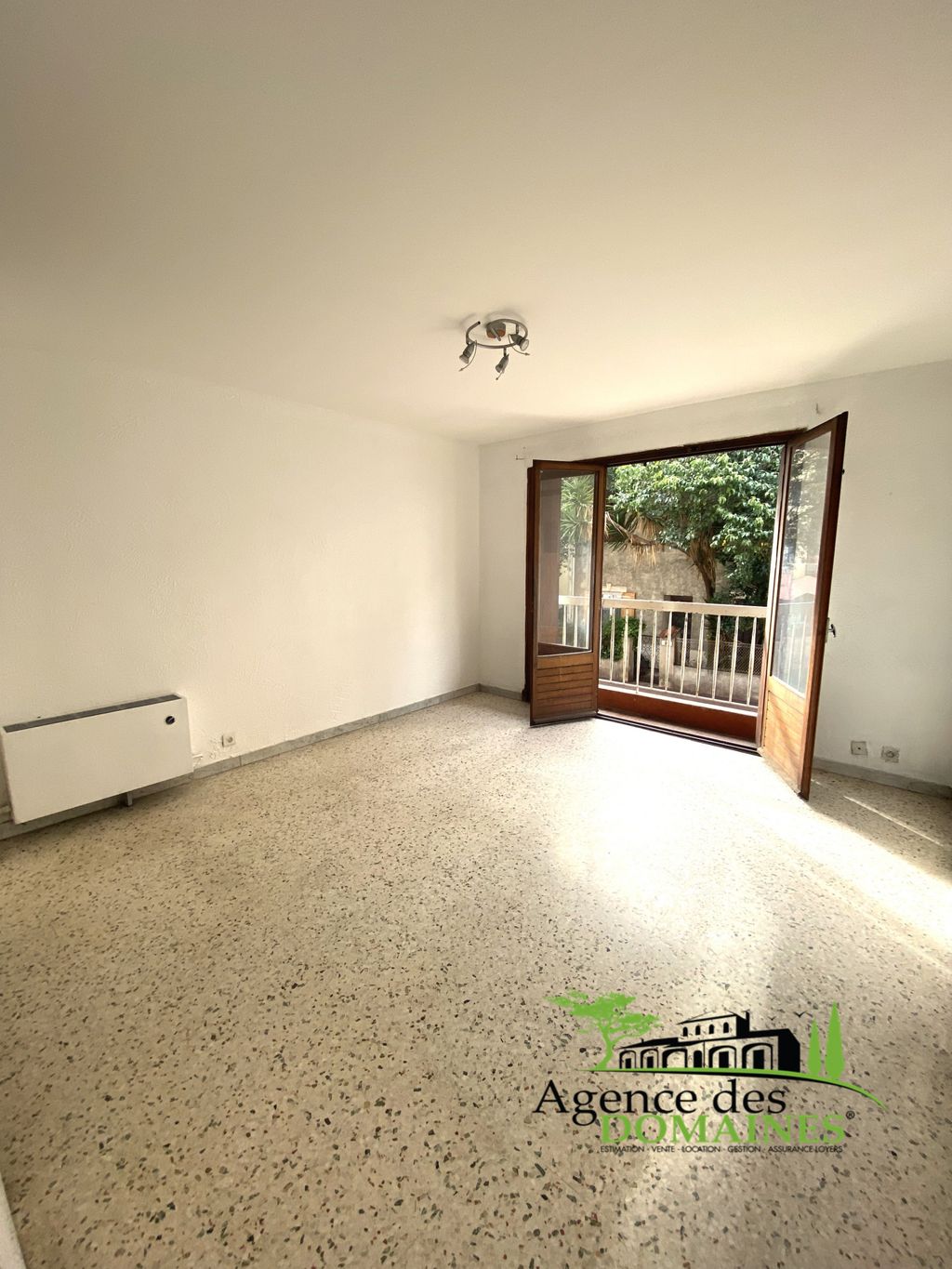 Achat appartement à vendre 2 pièces 48 m² - Cagnes-sur-Mer