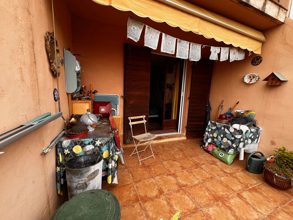 Achat studio à vendre 28 m² - Saint-Jeannet