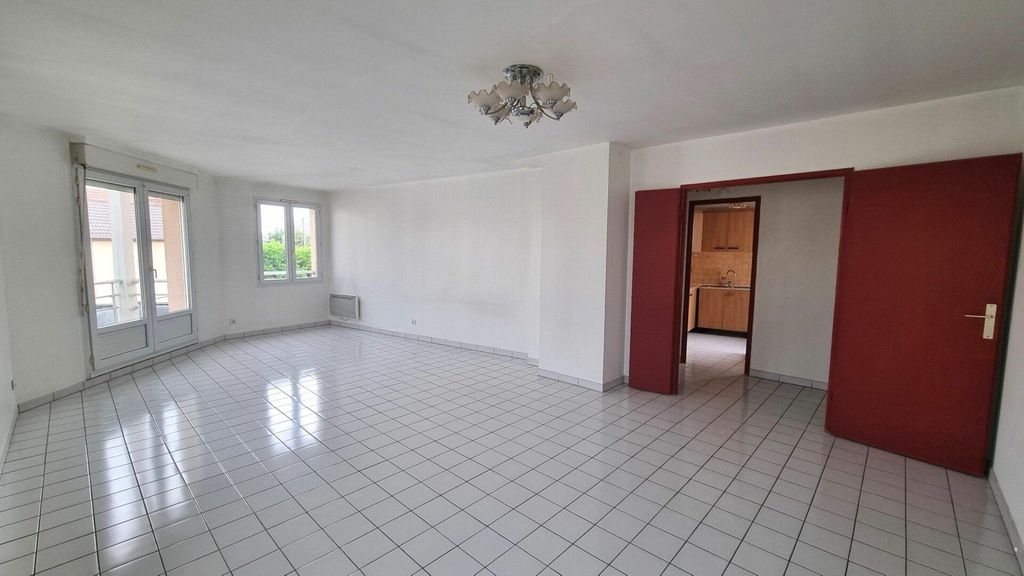 Achat appartement à vendre 5 pièces 112 m² - Neuilly-sur-Marne
