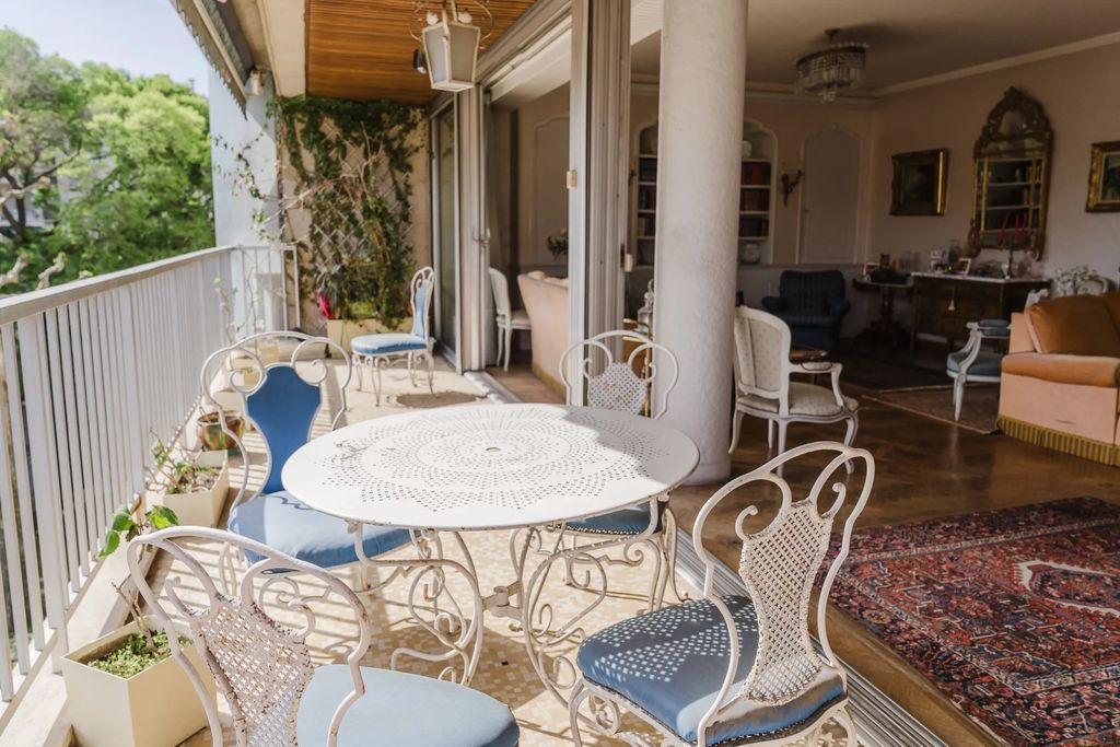 Achat appartement à vendre 4 pièces 127 m² - Marseille 8ème arrondissement