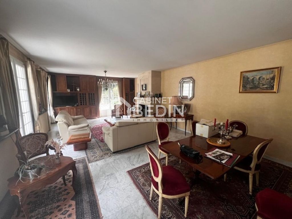 Achat maison à vendre 5 chambres 190 m² - Saint-Sulpice-et-Cameyrac