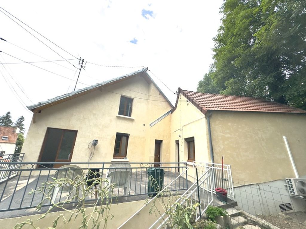 Achat maison à vendre 5 chambres 98 m² - Vaux-sur-Seine