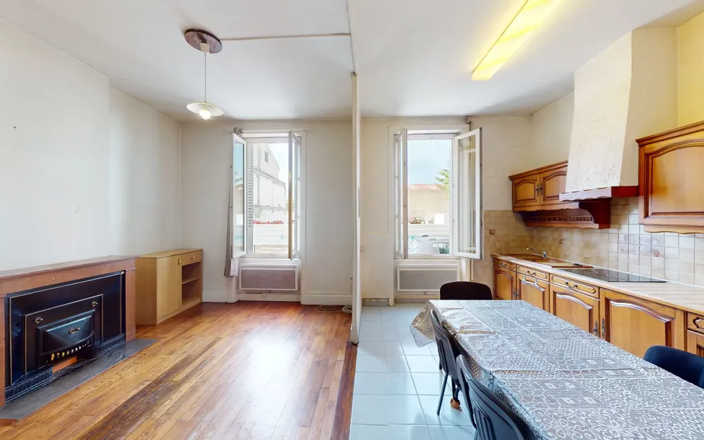 Achat studio à vendre 44 m² - Lyon 7ème arrondissement