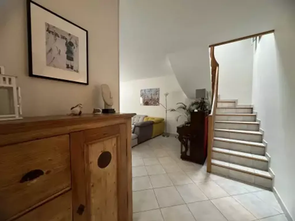 Achat maison 5 chambre(s) - Le Mesnil-Saint-Denis