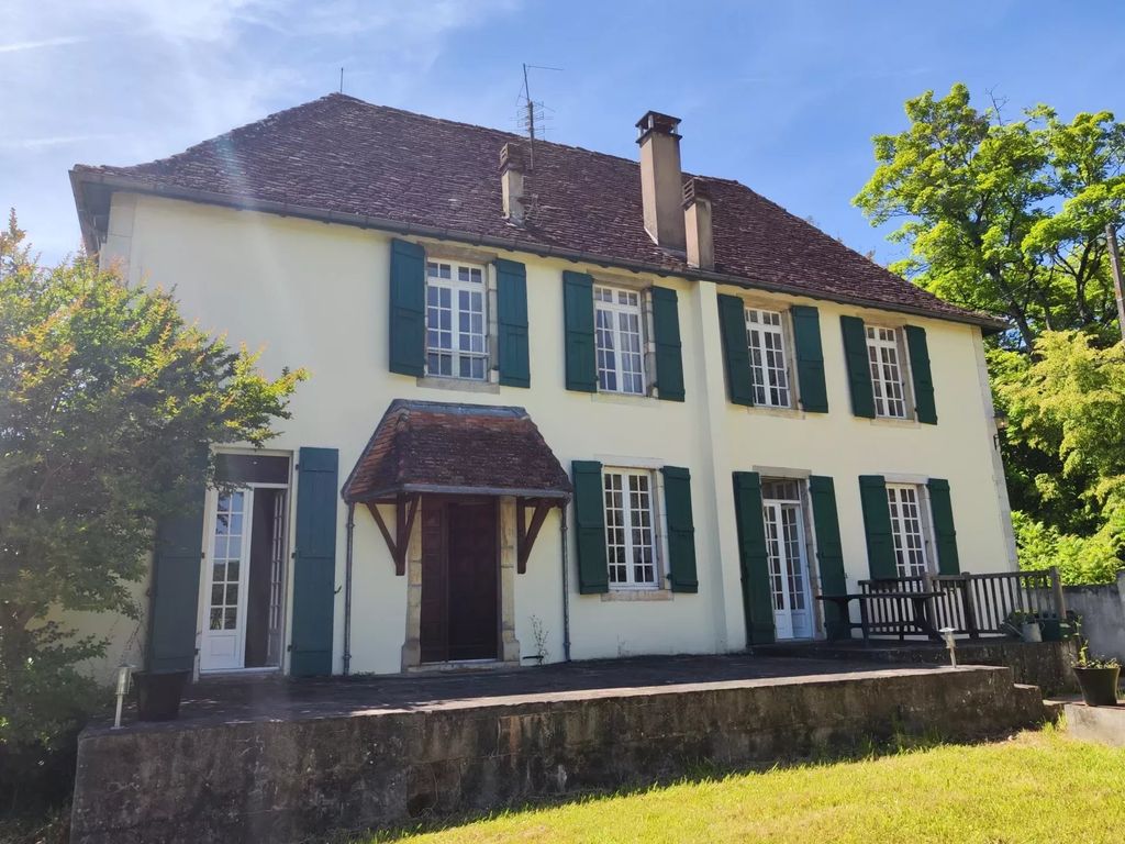 Achat maison à vendre 4 chambres 160 m² - Salies-de-Béarn