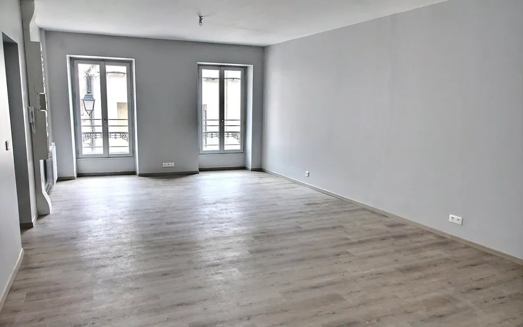 Achat appartement à vendre 2 pièces 61 m² - Meaux