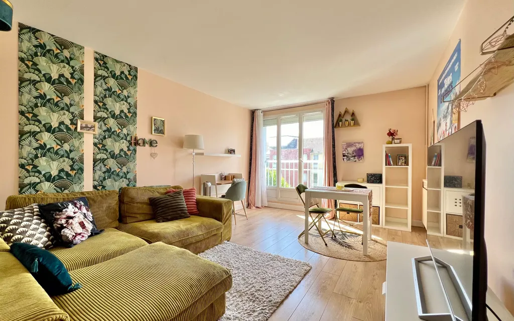 Achat appartement à vendre 3 pièces 56 m² - Neuilly-sur-Marne